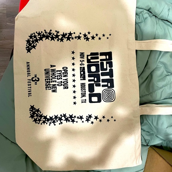 Travis Scott 2021 Tote - Picture 1 of 1